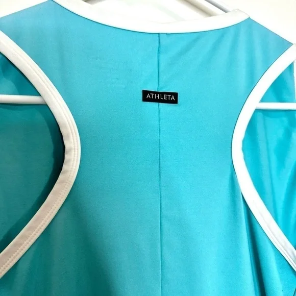Athleta tank top size XL - Picture 3 of 8